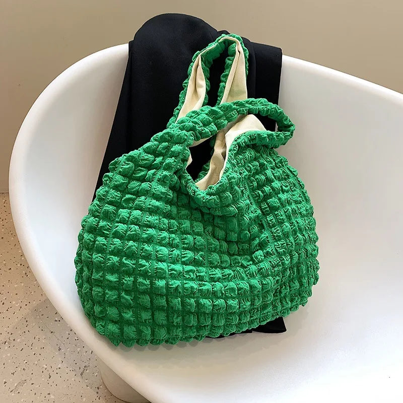 Sac nuage plissé pour l'été