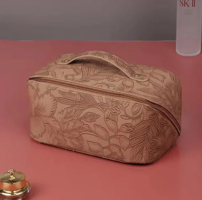 LumiLuxe - Sac de voyage élégant pour le maquillage