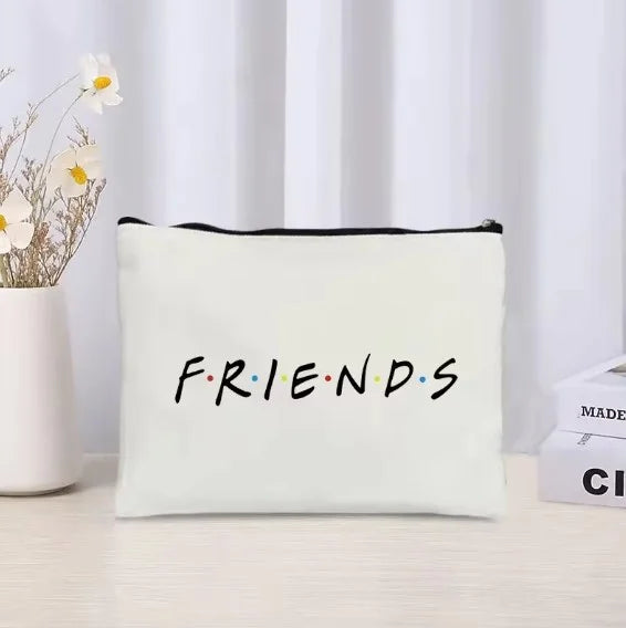 Chandler - Trousse de maquillage pour l'émission Friends